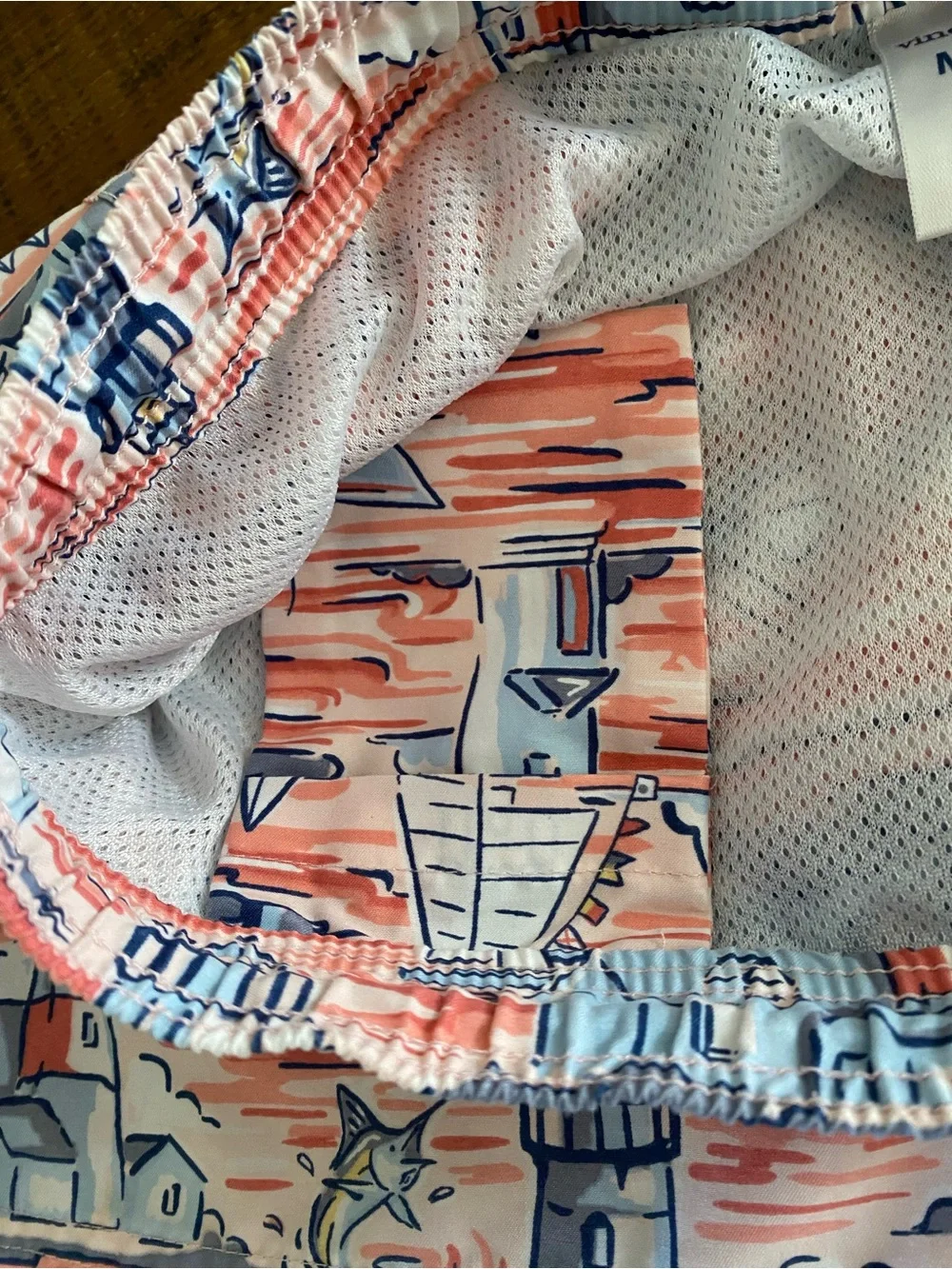 Vineyard Vines Boy’s Lighthouse Print Swim Trunks Shorts - Medium 10/12